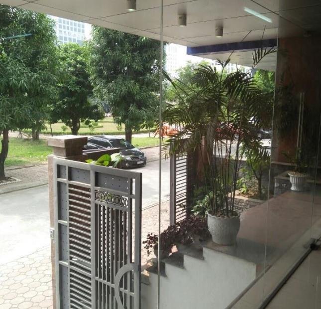 Cho thuê văn phòng tòa nhà văn phòng 8 tầng khu Dịch Vọng, dt 110m2