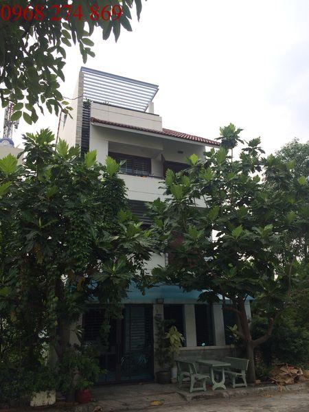 Cho thuê villa sân vườn MT Phường Bình An, Quận 2 khu compound