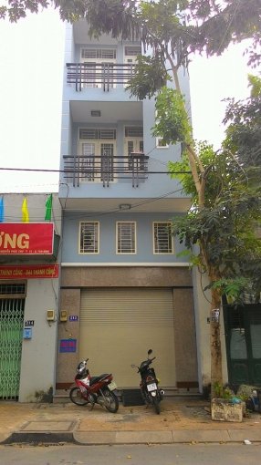 Bán nhà phố giá rẻ Điện Biên Phủ, P. 1, Q. 3, DT: 60m2