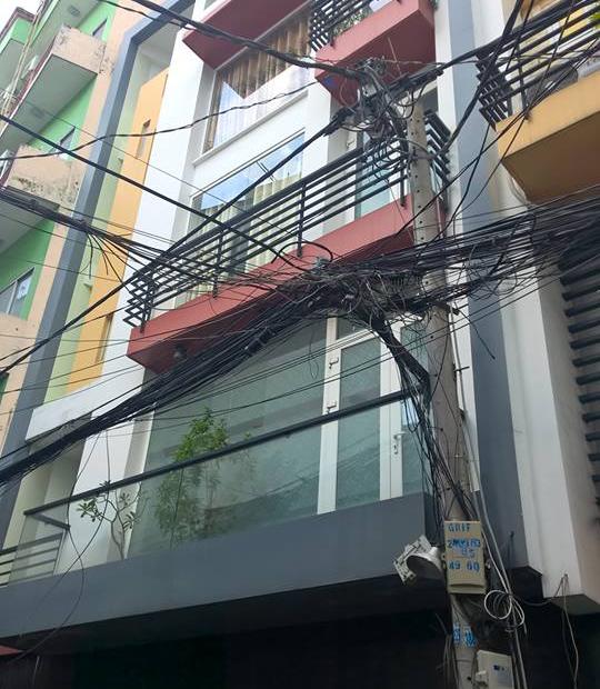 Bán nhà đường Nguyễn Văn Thủ, P Đa Kao Q1: DT 67m2, gía: 6.1 tỷ