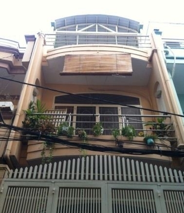 Hot, bán nhà mặt phố Thanh Xuân 90m2, 4 tầng đẹp, MT 6.9 m, giá 7.5 tỷ TL