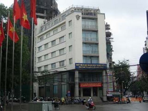 Bán nhà mặt phố Bà Triệu diện tích 140m2, mặt tiền 6m, giá 70 tỷ