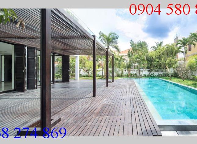 Cho thuê biệt thự Quận 2, villa hiện đại khu compound Thảo Điền, giá 126 triệu/tháng