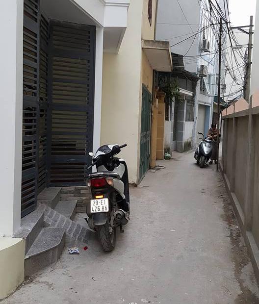 Bán nhà 5 tầng ngõ 296 Lĩnh Nam, Hoàng Mai