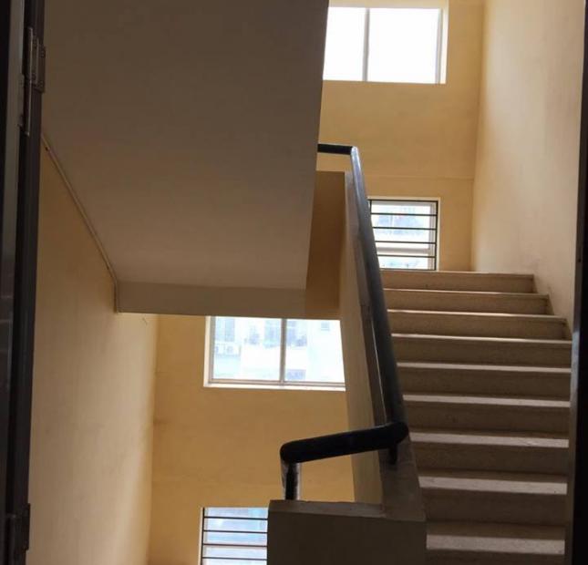 Tôi cần bán căn hộ chung cư N026 Đại Kim, đường Nguyễn Cảnh Dị, cạnh Hồ Linh Đàm
