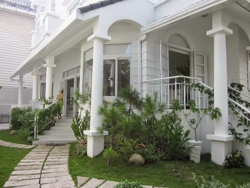 Bán nhà khu biệt thự Saigon Pearl Bình Thạnh 147m2, 4 phòng ngủ, đầy đủ nội thất giá tốt