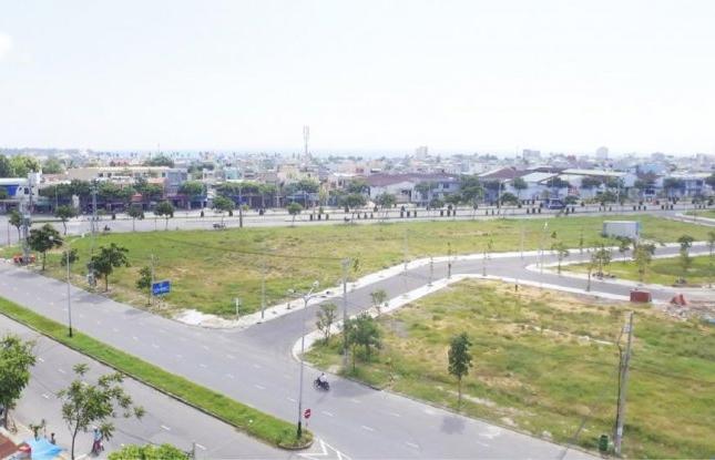 Đất mặt tiền đường Trần Sâm, chỉ với 8.5 triệu/m2