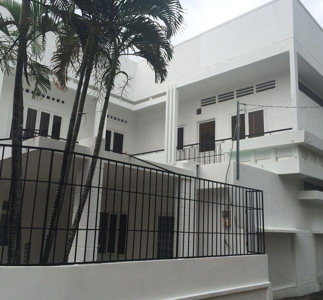 Cho thuê Villa Nguyễn Văn Hưởng, giá 4500$/tháng với 1 trệt, 2 lầu, 5PN