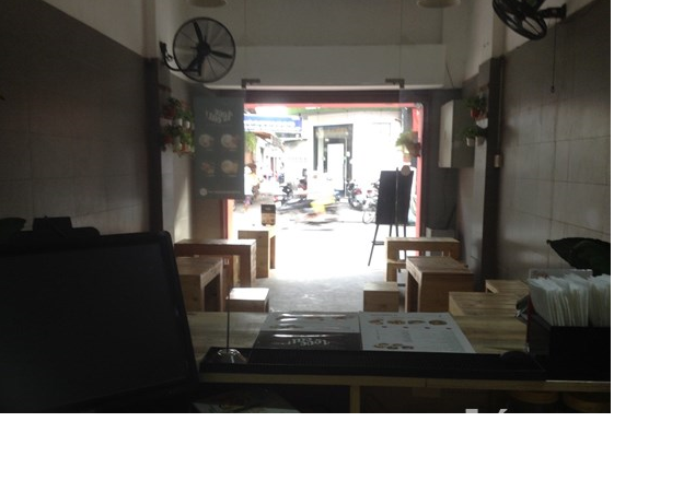 Sang quán cafe thức ăn nhanh đường Cống Quỳnh, P.Phạm Ngũ Lão, Quận 1, giá 200tr. DT 85m2