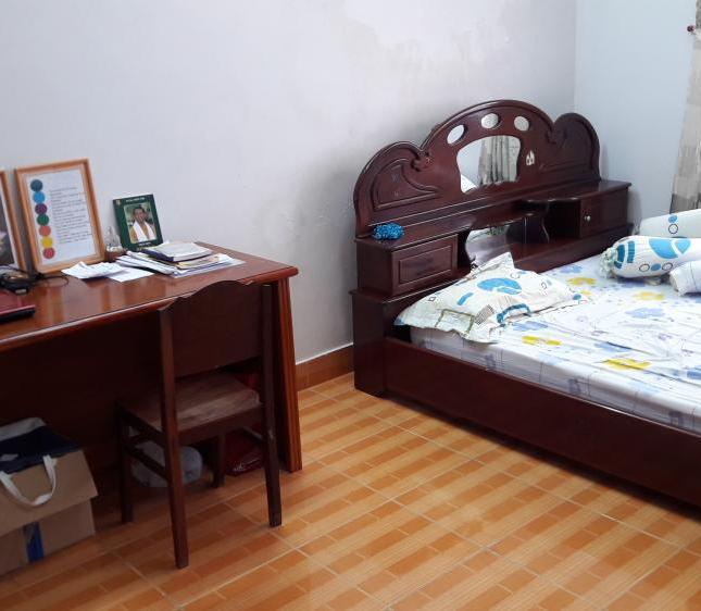 Cho thuê nhà 1t, 1l – Lương Văn Can – Có nội thất