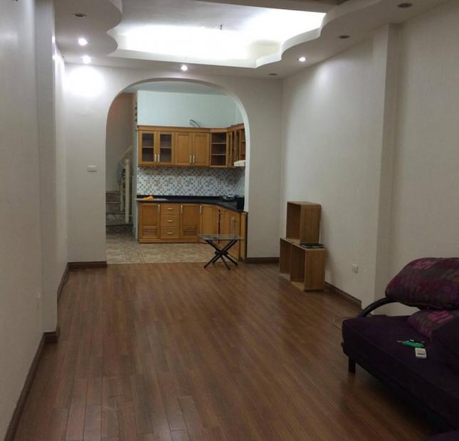 Bán căn hộ tập thể Đường Sắt 29 Láng Hạ, 100m2, giá 2,1tỷ