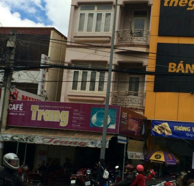 Bán nhà mặt tiền đường 3/2, thành phố Đà Lạt - 1 trệt, 2 lầu, LH 0937051369