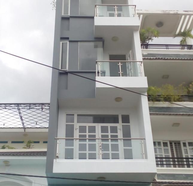 Bán nhà mặt tiền đường 39, P. Tân Quy, Quận 7, DT 4 x 18m, 1trệt + 3lầu, giá 6,5 tỷ