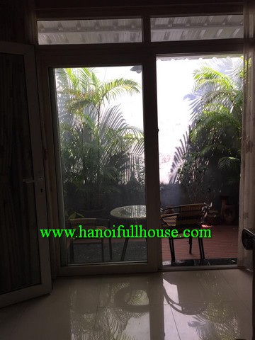 Nhà riêng cho thuê quận Tây Hồ, Hà Nội. LH 0983739032