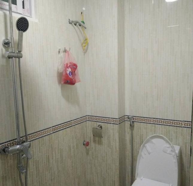 Hàng hiếm Quận Ba Đình, mặt phố Ngọc Hà 30m2x5tầng, giá 8tỷ