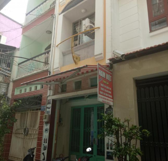 Cần bán gấp nhà HXH đường Nguyễn Trãi, Q. 5, giá chỉ hơn 6 tỷ