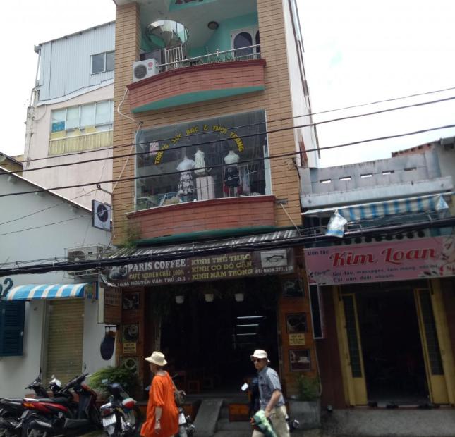 Nhà bán HXH Nguyễn Trãi, phường 8, Quận 5, trệt, 1 lầu, st. DT 3.7m x 21m, giá 6.4 tỷ