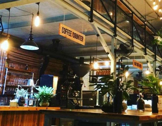 Cần bán gấp nhà mặt tiền đường Quang Trung – đang cho thuê bán café