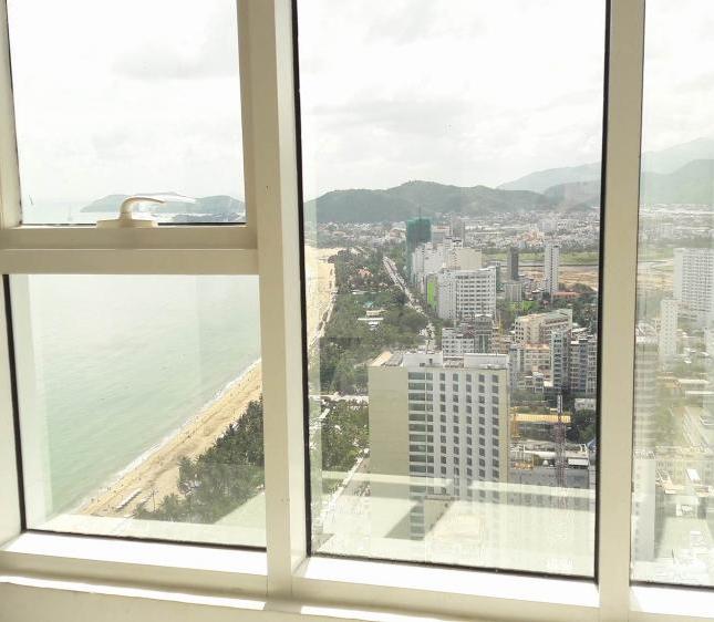 Cho thuê căn hộ view biển giá rẻ ở Mường Thanh Nha Trang. LH: 0906.417.494