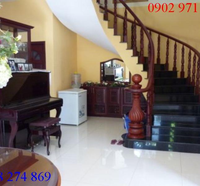 Villa cho thuê tại đường Song Hành, phường An Phú, Quận 2, với giá 70 triệu/tháng