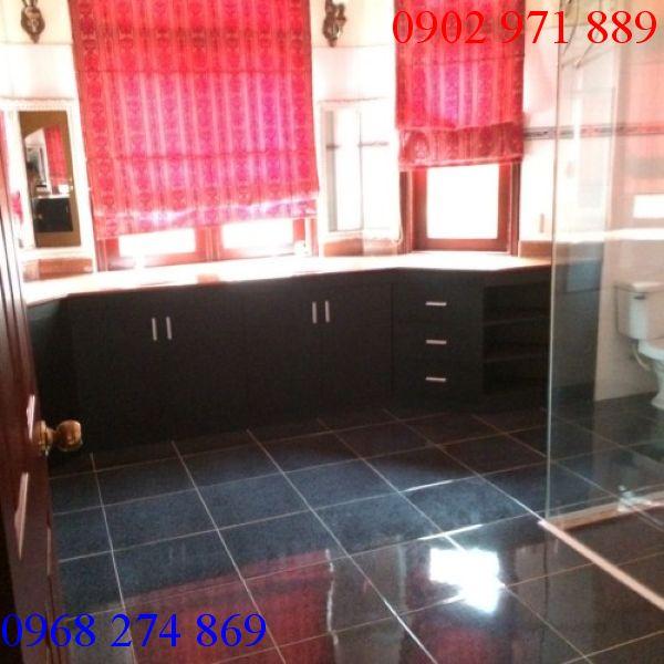 Cho thuê villa tại đường Nguyễn Văn Hưởng, phường Thảo Điền, Quận 2 với giá 74.93 triệu/tháng