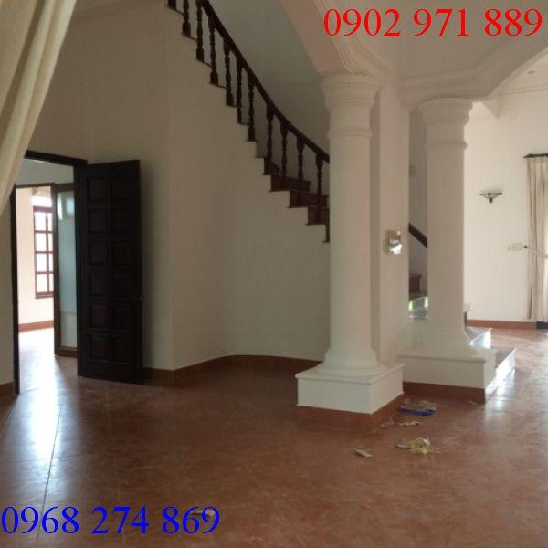 Cho thuê villa tại đường Nguyễn Văn Hưởng, phường Thảo Điền, Quận 2 với giá 74.93 triệu/tháng