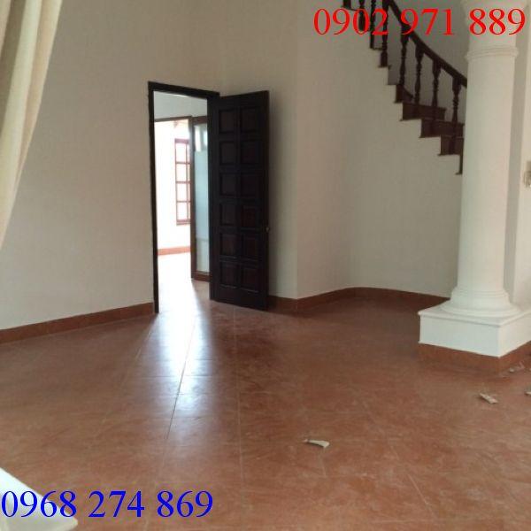 Cho thuê Villa tại đường 55 compound Phú Nhuận, phường Thảo Điền, Q2, với giá 146.45 triệu/tháng