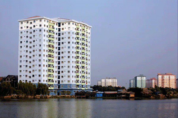 Chính chủ cần bán căn hộ tại Ao Hoàng Cầu, căn góc, view nhìn ra toàn bộ hồ