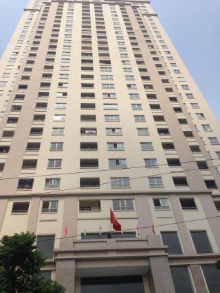 Bán căn hộ tầng 9 chung cư BMM Xa La, Dt 76m2, 2PN, căn góc, SĐCC. Giá 1.3 tỷ