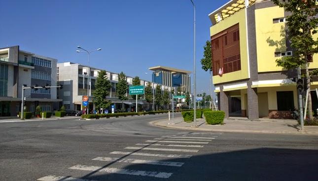 Nhà MT đường Hoàng Văn Thụ, Xuân Phú, Tp Huế