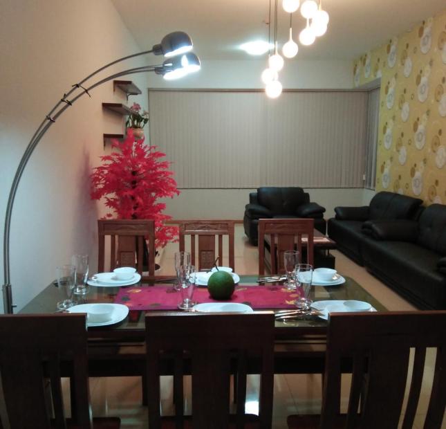 Hot cần cho thuê căn hộ Saigon Pearl, 3 phòng ngủ, đầy đủ nội thất đẹp, giá chỉ 31.52 tr/th bao phí