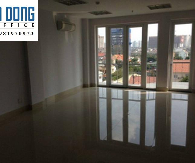 Cho thuê VP đẹp đường Xuân Thủy, DT 50m2 - 200m2, giá 22tr/th. LH 0126 321 9886