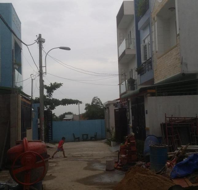 Bán lô đất sau chợ Tăng Nhơn Phú B, Quận 9, 80m2