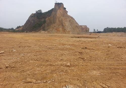 Cần bán gấp mảnh đất thổ cư, sđcc, rộng 10000m2 tại xã Tiến Xuân, Thạch Thất, Hà Nội