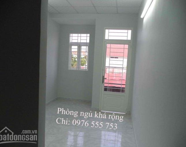 Hot nhất bán giá rẻ nhất nhà 2 lầu, DT 5m x 5,5m, giá 780 triệu, Huỳnh Tấn Phát, Nhà Bè
