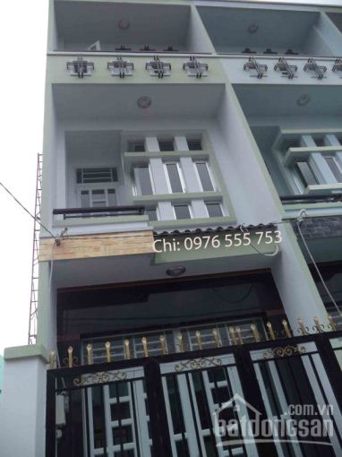 Hot nhất bán giá rẻ nhất nhà 2 lầu, DT 5m x 5,5m, giá 780 triệu, Huỳnh Tấn Phát, Nhà Bè