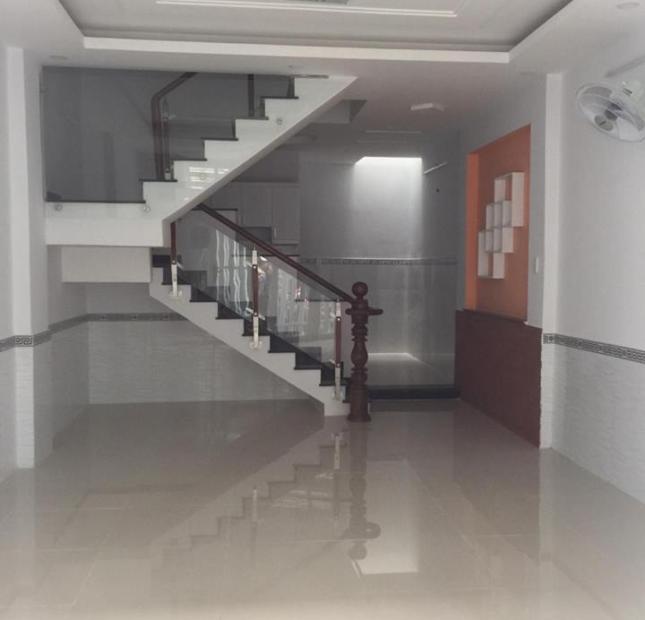 Nhà 4x12m, 1 lầu 2 phòng ngủ hẻm Quang Trung, P8