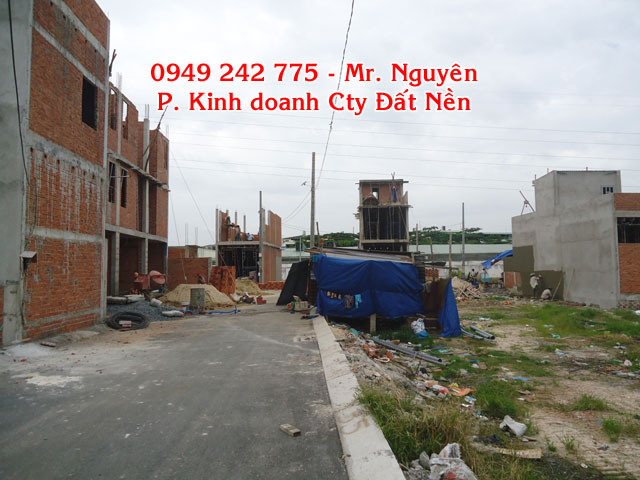 Đất đường Vườn Lài giá 23Tr/m2, P.An Phú Đông, Quận 12. Đã có GPXD, nhiều nhà đang xây, có hình