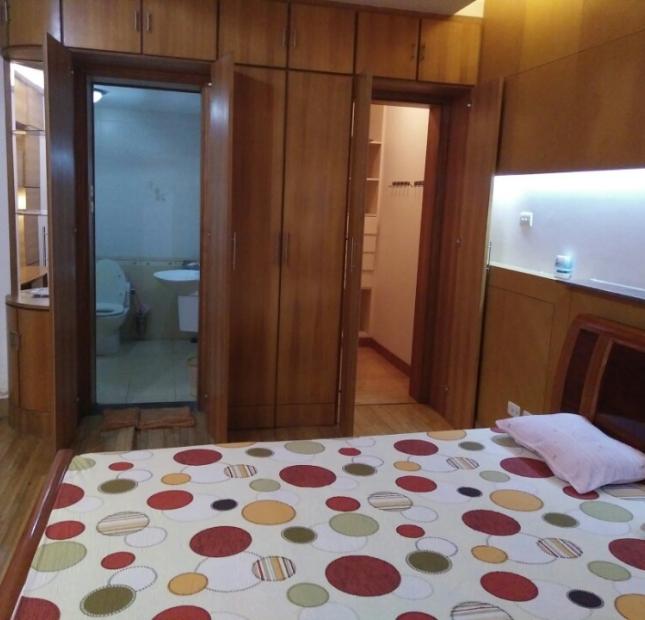 Cho thuê chung cư M3- M4 Nguyễn Chí Thanh 122m2, 3 phòng ngủ, full nội thất đẹp giá 15 tr/th
