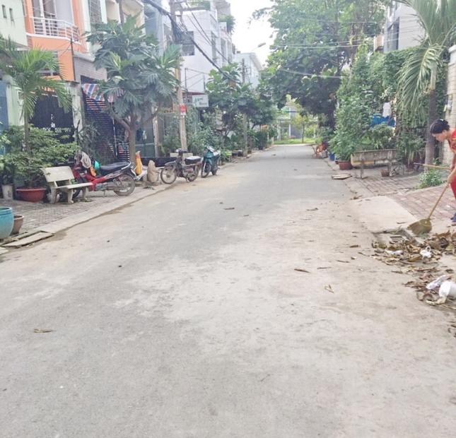 Bán nhà mặt tiền đường khu Nam Long, Phường Phú Thuận, Quận 7