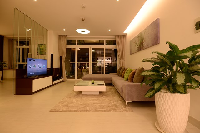 Cho thuê căn hộ Hoàng Anh Gia Lai Q2, giá 24.99 triệu/tháng (4PN, đủ NT, view sông). LH 0918486904