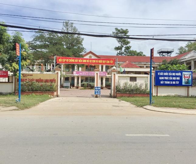 Bán đất 9.58x23m, đường số 8, phường Long Phước, Quận 9