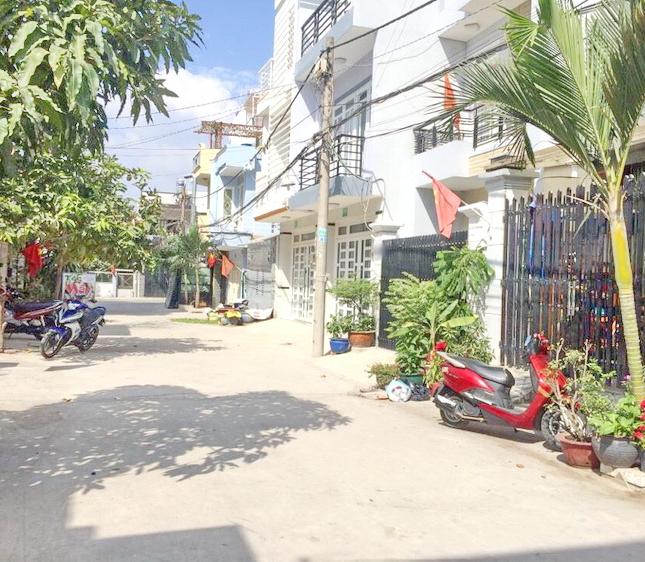 Bán nhà phố 2 lầu mặt tiền Trần Trọng Cung, P. Tân Thuận Đông, Quận 7