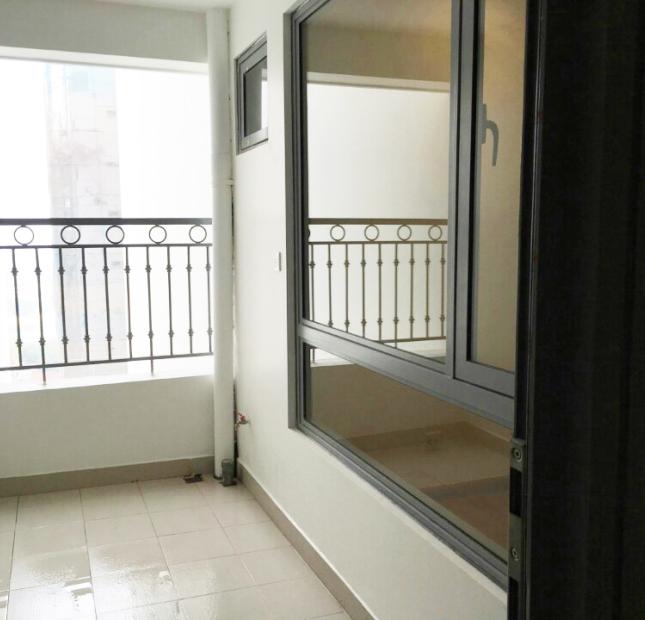 Cho thuê chung cư Vinhomes Nguyễn Chí Thanh, 4 phòng ngủ, diện tích 167m2. LH 0919863630