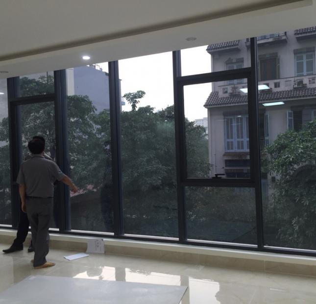 Cho thuê văn phòng đẹp, xây mới, thông sàn tại Lê Đức Thọ, diện tích 100 m2