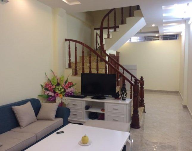 Bán nhà ngõ 75 Giải Phóng, Hai Bà Trưng. DT 43m2x4T, giá 3,45 tỷ