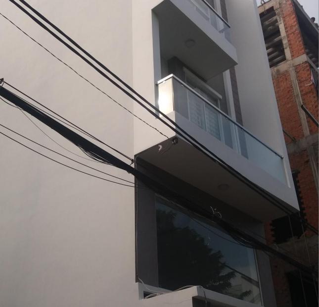 Cho thuê nhà 2A/5B Nguyễn Thị Minh Khai 4m x 20m, trệt, 2 lầu, nhà mới, 22 triệu/th