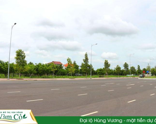Vị trí đắc địa: Sở hữu 1 vị trí đắc địa nằm trên MT đường Hùng Vương (50m), tuyến đại lộ TT