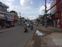 Cho thuê nhà mặt tiền ngay gần chợ, khu dân cư đông đúc đường Trần Văn Mười, Hóc Môn