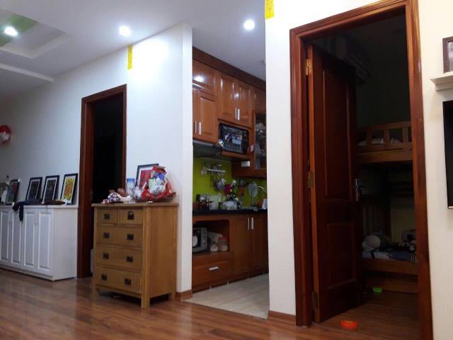 Bán căn hộ chung cư Rainbow Linh Đàm (căn số 10), 68m2, 2 phòng ngủ, full nội thất